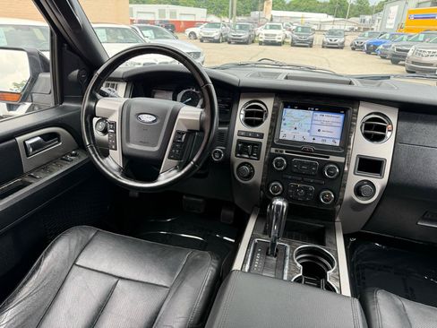 Used 2016 Ford Expedition EL Limited w/ Equipment Group 301A AWD/4WD image 27