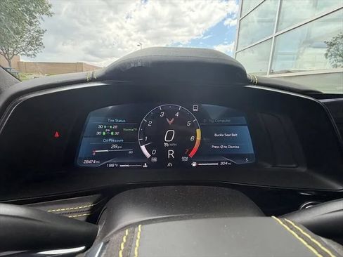 Used 2023 Chevrolet Corvette Stingray Premium Conv w/ Z51 Performance Package RWD image 13