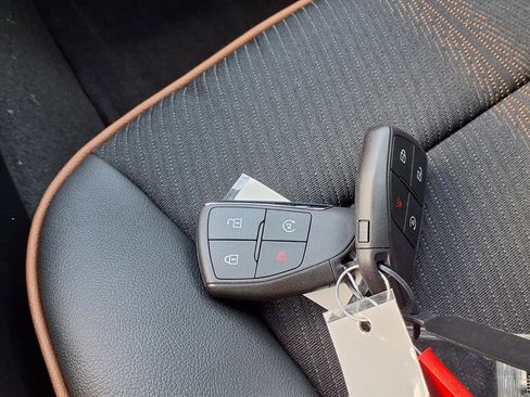 New 2026 GMC Canyon AT4 image 10