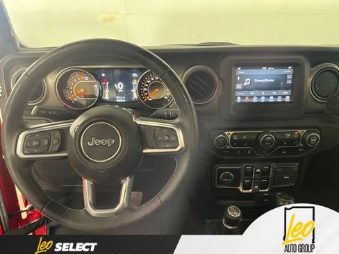 Used 2020 Jeep Gladiator Sport w/ Quick Order Package 24S AWD/4WD image 14