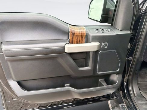 Used 2019 Ford F150 Lariat w/ Equipment Group 502A Luxury image 20