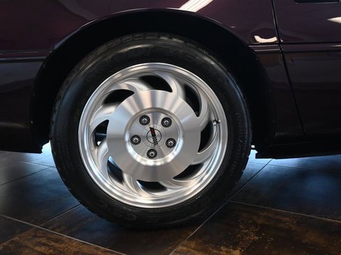 Used 1993 Chevrolet Corvette Coupe image 27