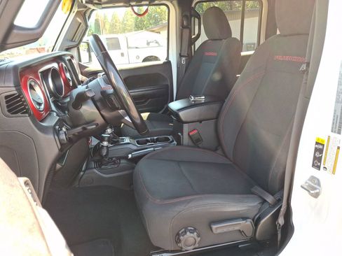 Used 2022 Jeep Wrangler Unlimited Rubicon AWD/4WD image 18