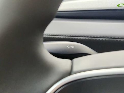 Used 2026 Tesla Model Y AWD image 54