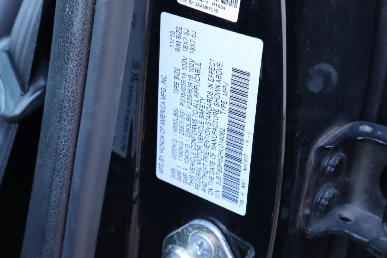 Used 2017 Acura RDX w/ Technology Package FWD image 28
