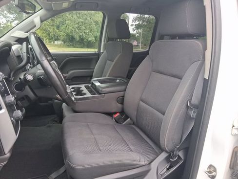 Used 2019 GMC Sierra 1500 SLE w/ SLE Value Package AWD/4WD image 11