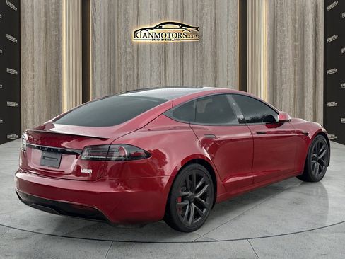 Used 2023 Tesla Model S Plaid image 15
