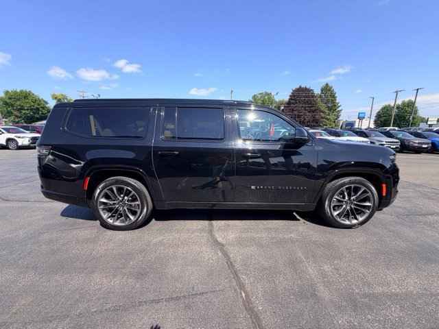 Used 2024 Jeep Grand Wagoneer L Series III w/ Quick Order Packagew 28T AWD/4WD image 2