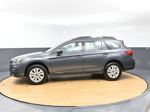 Used 2019 Subaru Outback 2.5i AWD/4WD image 6