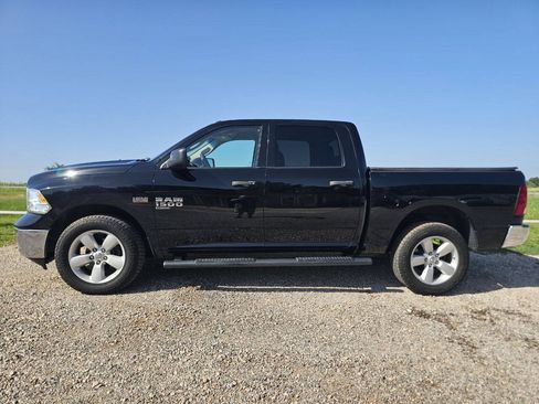 Used 2020 RAM 1500 Tradesman w/ Tradesman SXT Package AWD/4WD image 4