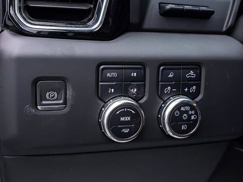 Used 2023 GMC Sierra 1500 Denali Ultimate image 20