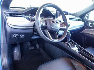 Used 2023 Jeep Compass Limited video 2