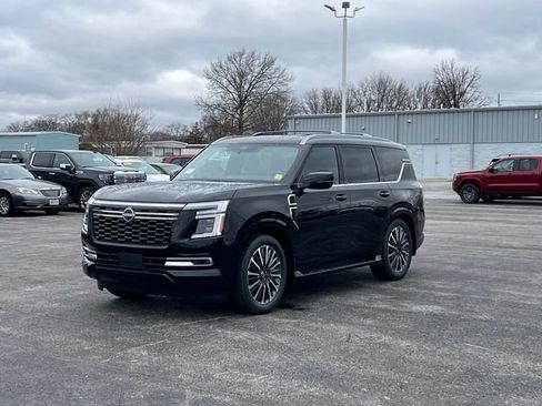 New 2025 Nissan Armada Platinum Reserve image 10