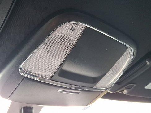 Used 2023 Dodge Charger SXT w/ Cold Weather Package image 32