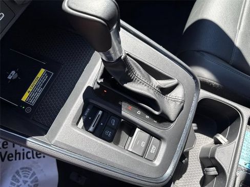 Used 2023 Honda CR-V EX-L image 17