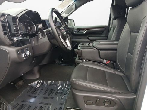 Used 2025 GMC Sierra 1500 SLT RWD image 19