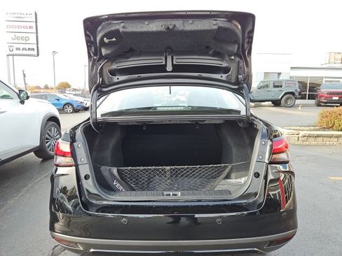 New 2025 Nissan Versa S image 40