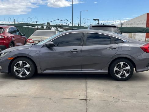 Used 2019 Honda Civic LX image 6