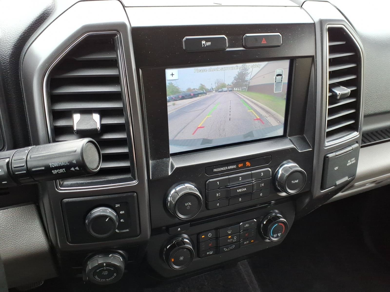Used 2017 Ford F150 XLT w/ Equipment Group 302A Luxury AWD/4WD image 22