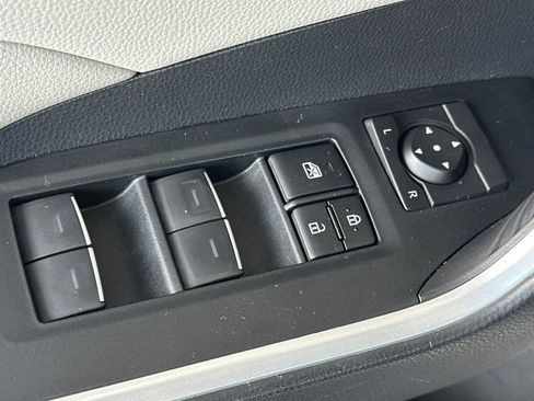 Certified 2022 Toyota RAV4 XLE image 14