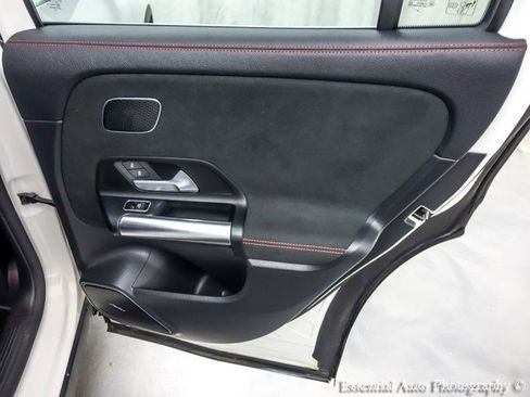 Used 2021 Mercedes-Benz GLA 250 GLA 250 image 30