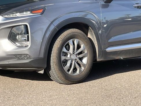 Used 2019 Hyundai Santa Fe SE image 23