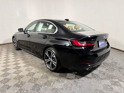 Used 2024 BMW 330i xDrive Sedan w/ Convenience Package AWD/4WD image 4