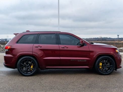 Used 2021 Jeep Grand Cherokee Trackhawk image 8