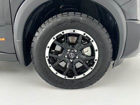 Used 2025 Nissan Pathfinder Rock Creek AWD/4WD image 30