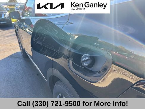 Certified 2023 Kia Sportage EX image 51