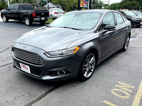 Used 2014 Ford Fusion Titanium AWD/4WD image 2