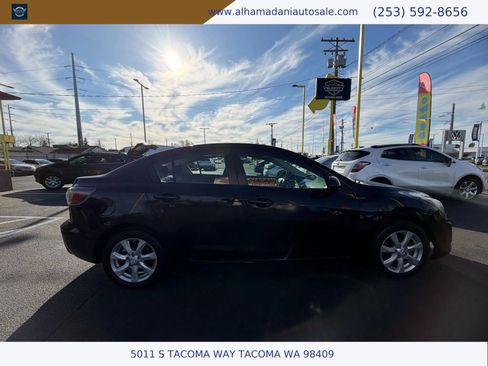Used 2010 MAZDA MAZDA3 i Touring image 4