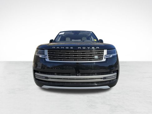 Certified 2023 Land Rover Range Rover SE image 6