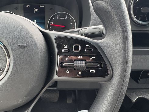 Used 2023 Mercedes-Benz Sprinter 3500 image 30