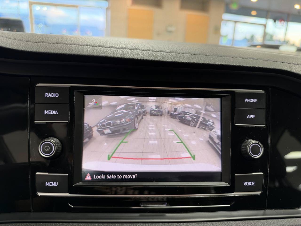 Used 2020 Volkswagen Jetta S w/ Driver Assistance Package FWD image 17