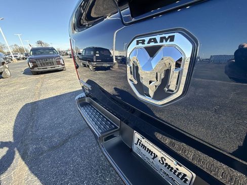 Used 2024 RAM 1500 Big Horn image 38