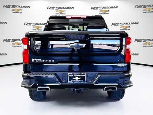 Used 2025 Chevrolet Silverado 1500 LT Trail Boss w/ Convenience Package II AWD/4WD image 6