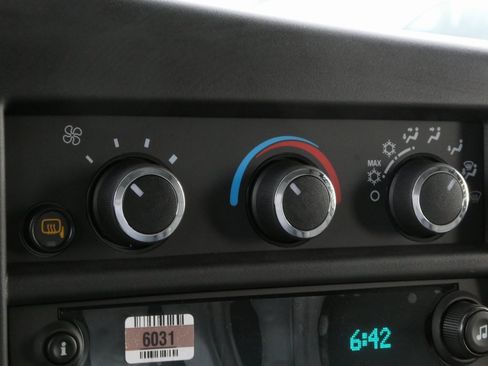 New 2025 GMC Savana 3500 w/ Power Convenience Package image 15