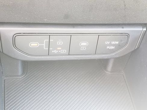 Certified 2025 Kia K4 FWD image 19