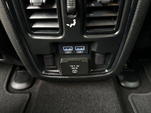 Certified 2021 Jeep Grand Cherokee Limited image 33