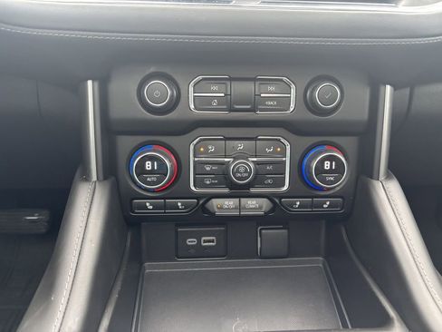 Used 2023 Chevrolet Tahoe Z71 w/ Z71 Off-Road Package image 18