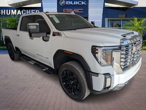 New 2026 GMC Sierra 2500 Denali image 2
