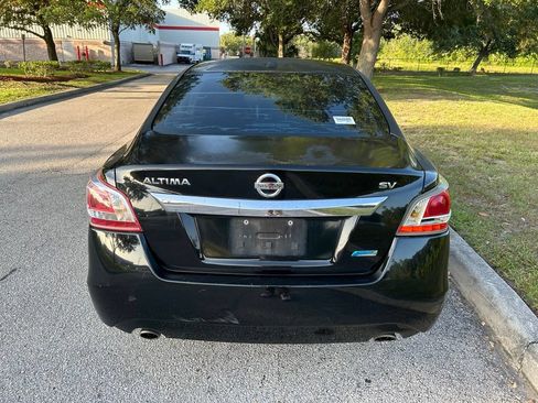 Used 2013 Nissan Altima 2.5 SV FWD image 5