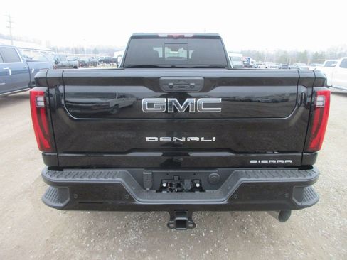 New 2026 GMC Sierra 3500 Denali Ultimate image 6