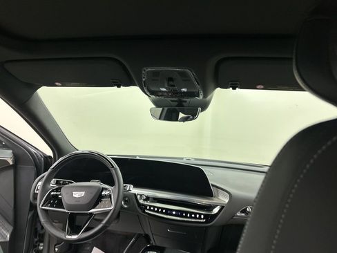 Certified 2025 Cadillac Lyriq Sport image 22