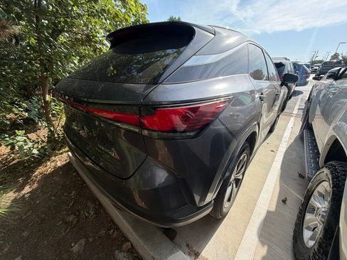 Used 2024 Lexus RX 350 Premium w/ Convenience Package FWD image 3