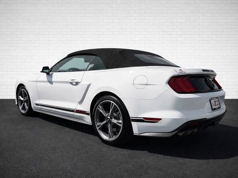 Used 2022 Ford Mustang GT Premium w/ California Special Package RWD image 5