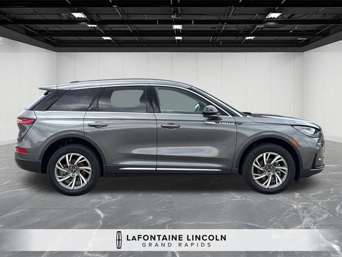 Certified 2024 Lincoln Corsair AWD w/ Equipment Group 101A image 6