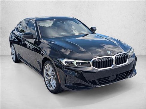 Used 2026 BMW 330i Sedan w/ Convenience Package RWD image 6