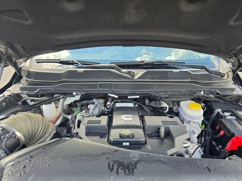 Used 2024 RAM 2500 Laramie w/ Safety Group AWD/4WD image 25